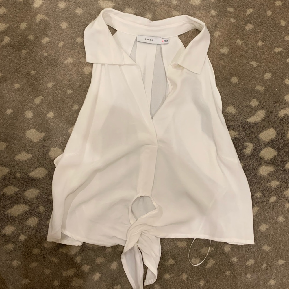 New Lush Top | White crop top size M